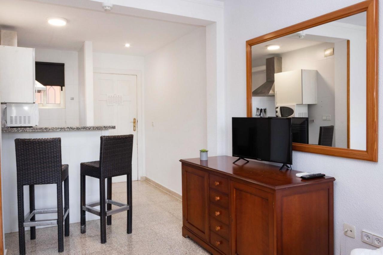Apartamentos Palasiet Бенидорм Екстериор снимка