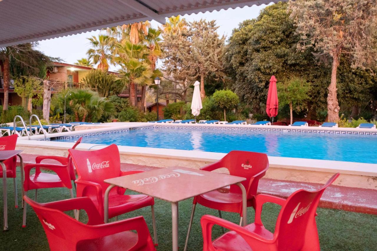 Apartamentos Palasiet Бенидорм Екстериор снимка