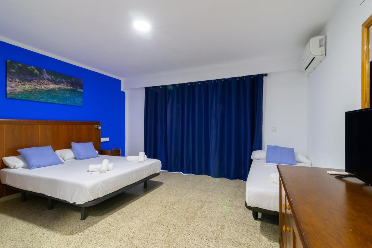 Apartamentos Palasiet Бенидорм Екстериор снимка