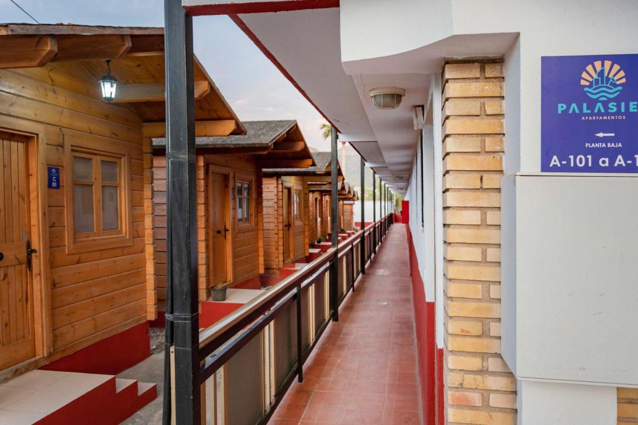 Apartamentos Palasiet Бенидорм Екстериор снимка
